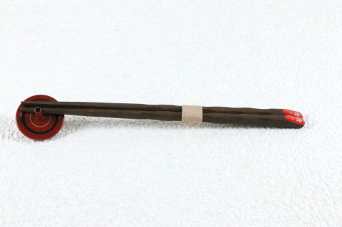 箸 天削げ 桜 朱と箸置き コマ