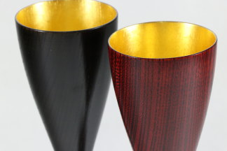 欅 ワインカップ 響樹 内金箔 ペアのカップ部分
